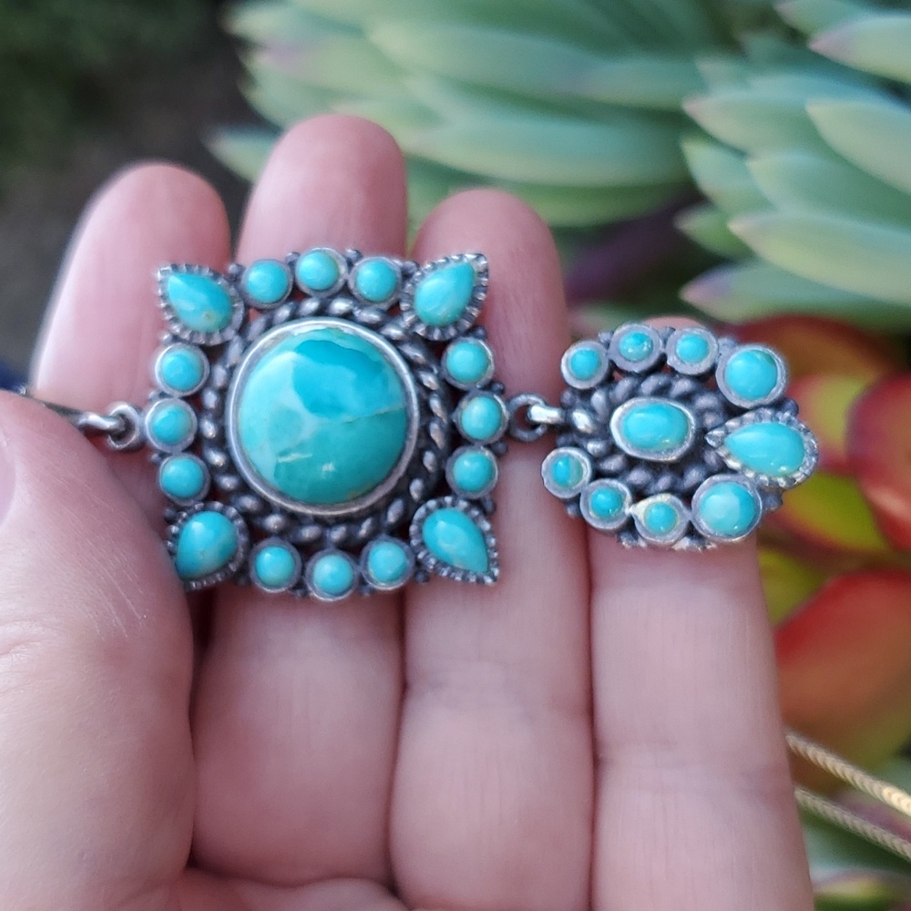 Barse Turquoise Pendant - Picture 4 of 9